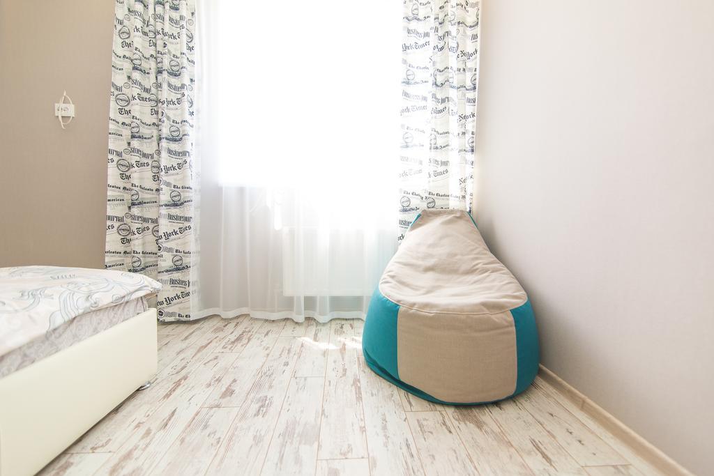 Vip Apartmen Lägenhet Sumy Exteriör bild